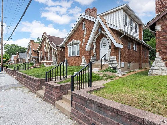 2nd image of 7063 W Florissant Ave