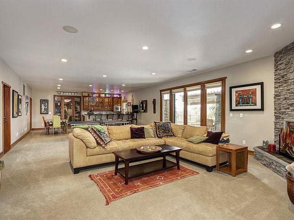 5th image of 2371 Clubhouse Dr