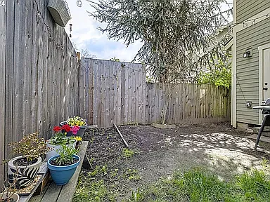 10036 N Midway Ave — Photo 8
