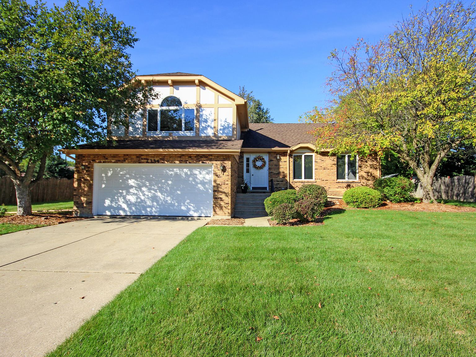 2334 Grand St, Schererville, IN 46375 | Zillow