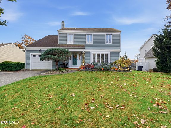 3rd image of 1407 Weeping Willow Court