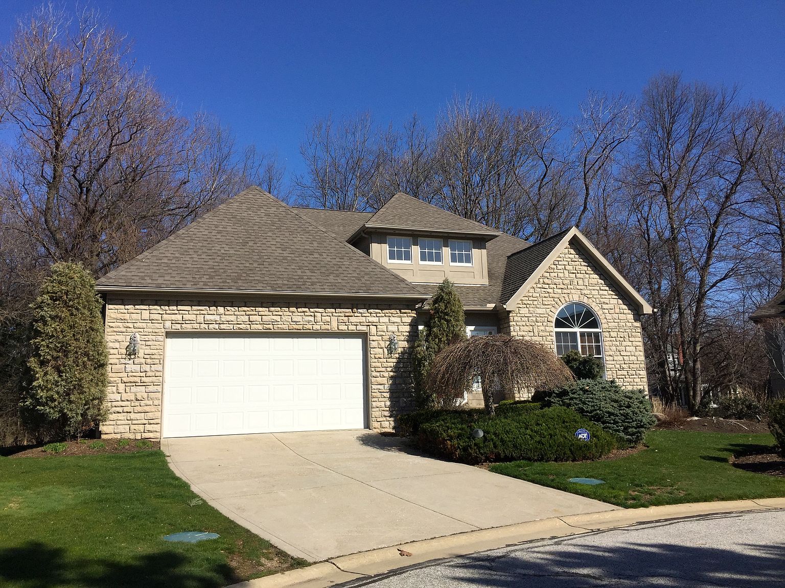 113 Providence Ct, Bratenahl, OH 44108 Zillow