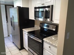 7103 NW 68th St, Fort Lauderdale, FL 33321