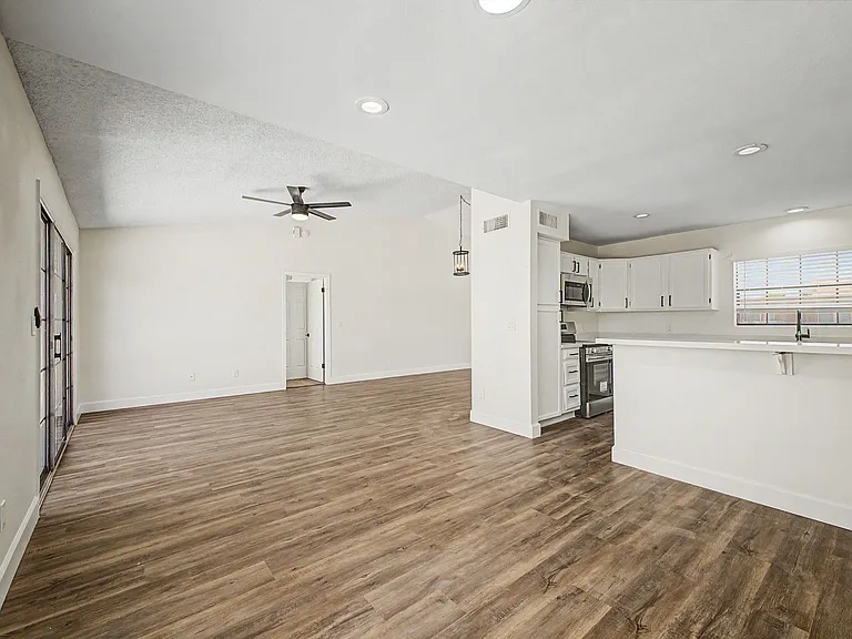 4208 W Villa Maria Dr — Photo 14