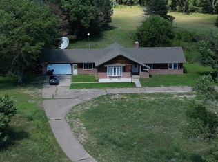8817 W Foothill Rd, North Platte, NE 69101
