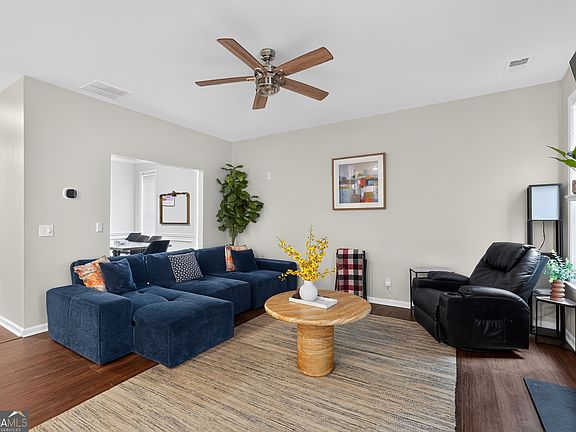 4th image of 4357 Savannah Dr