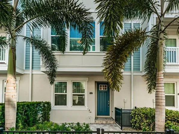 815 BURLINGTON AVENUE N, ST PETERSBURG, FL 33701