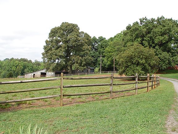3rd image of 116 Pea Patch Ln #139