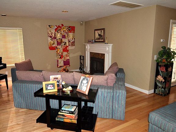 2nd image of 6671 Topaz St
