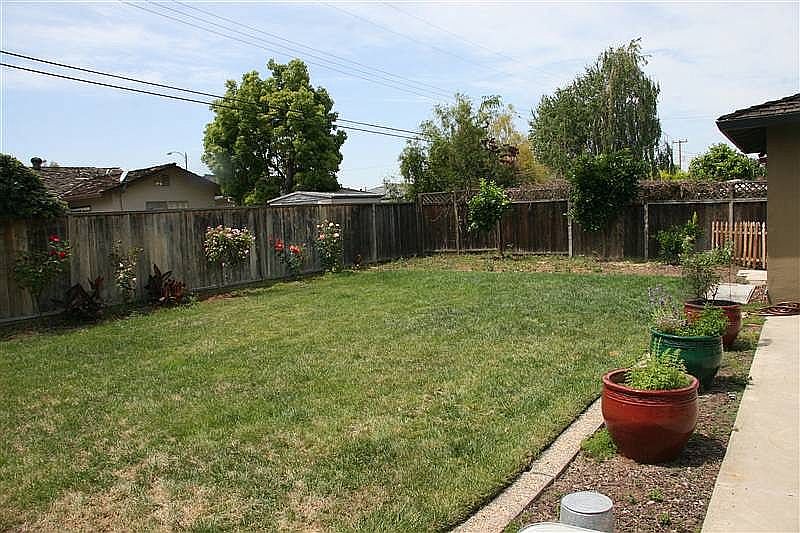 1st image of 5343 Larchwood Dr