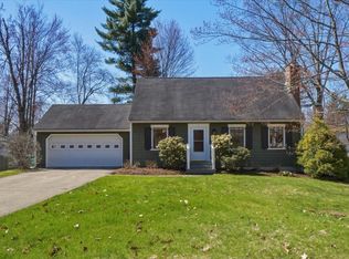 11 Scotsdale Avenue, South Burlington, VT 05403