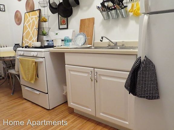 4th image of 616 Lincoln Ave APT 205