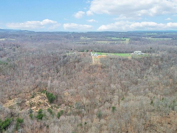 2nd image of 1450 Simpson Rd