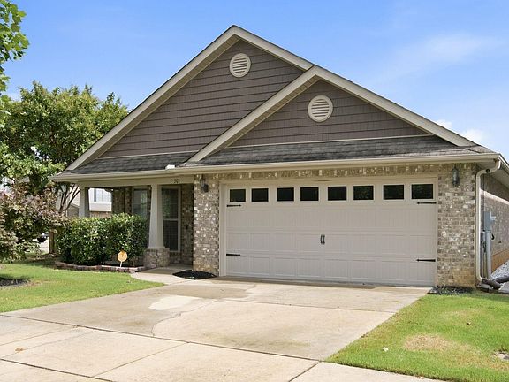 3rd image of 501 Maple Cove Ln NW