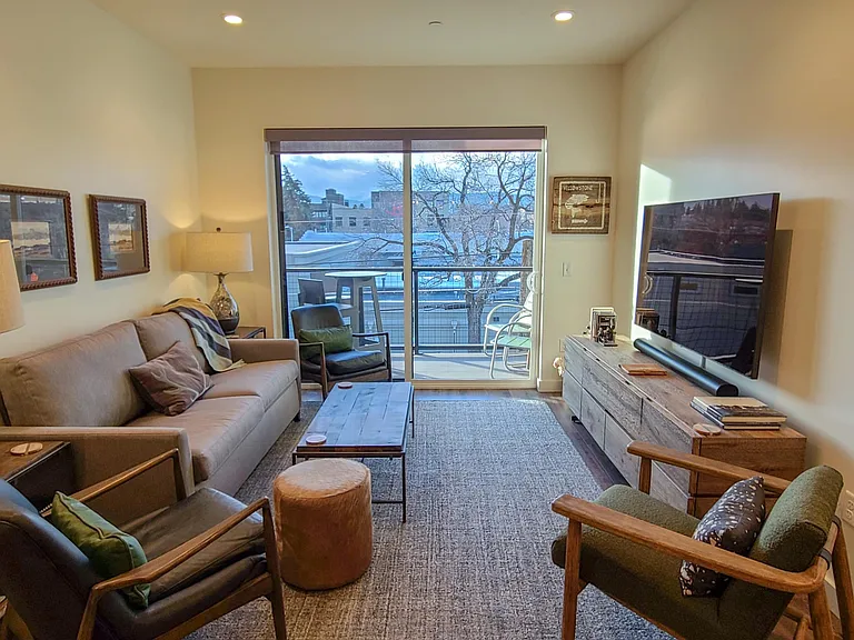 116 N Bozeman Ave #302 — Photo 9