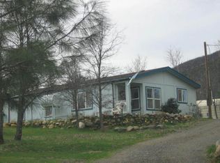 29606 Snuffy Ln, Round Mountain, CA 96084