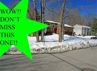 1 Pleasant Ridge Dr, Poughkeepsie, NY 12603