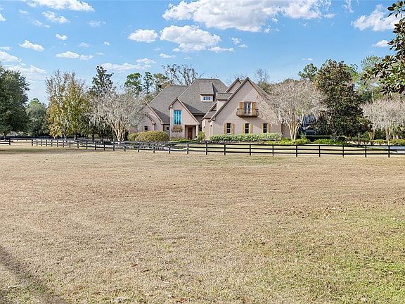 3rd image of 2150 SE 73rd Loop