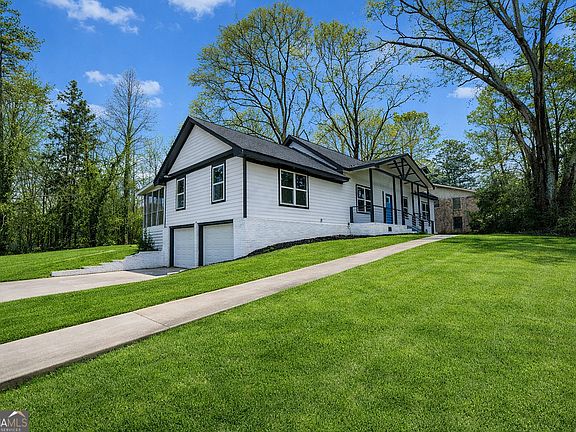 4th image of 3300 Boring Rd