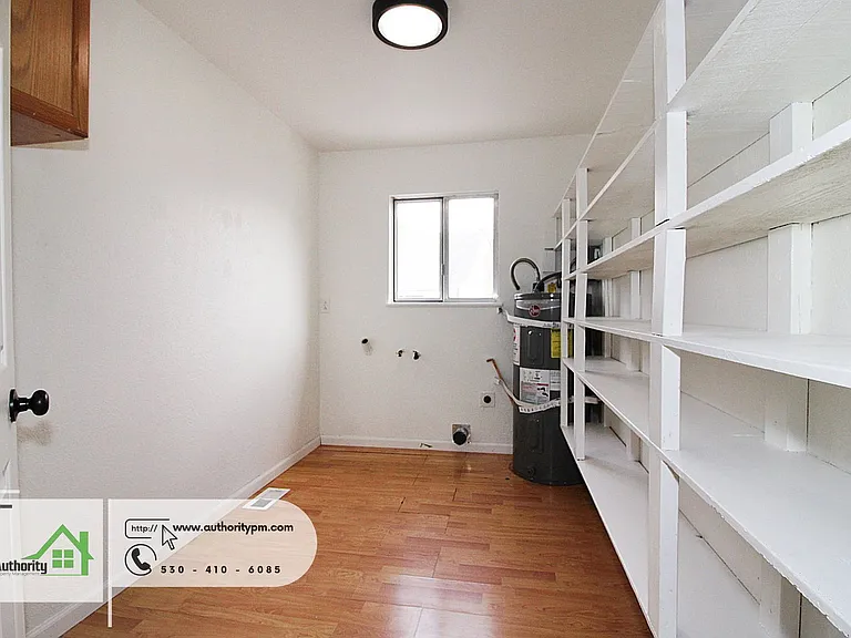 1824 Heller Ln — Photo 14
