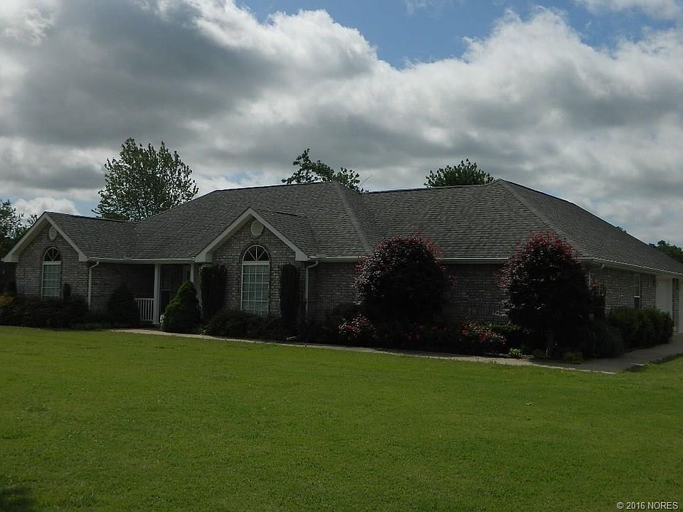 2nd image of 19705 E Willis Rd