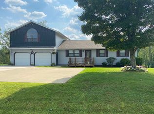 133 Meadow Ln, Grafton, WV
