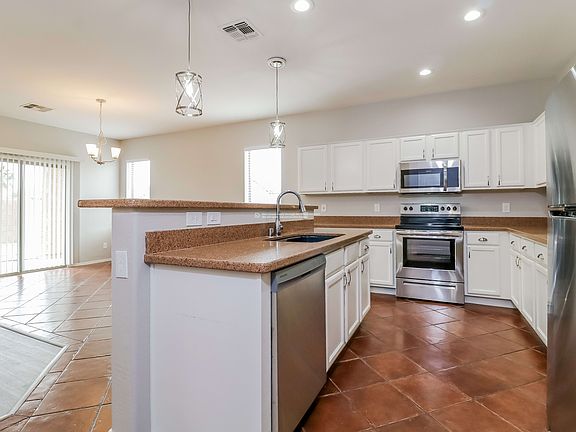3rd image of 17659 W Maui Ln