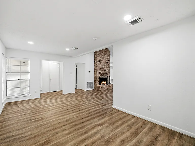 12931 Westella Dr — Photo 7