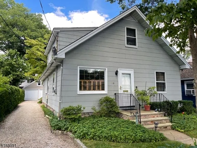 18 Fernwood Trl photo 1
