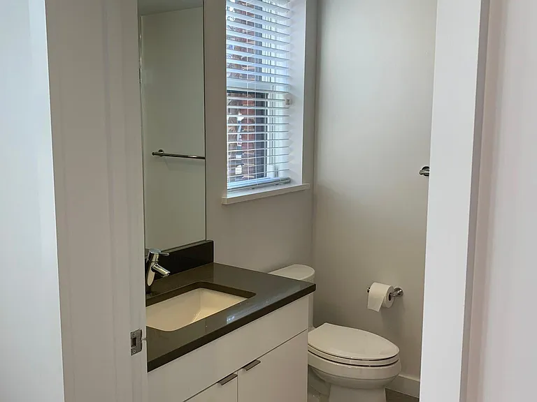 Main bathroom