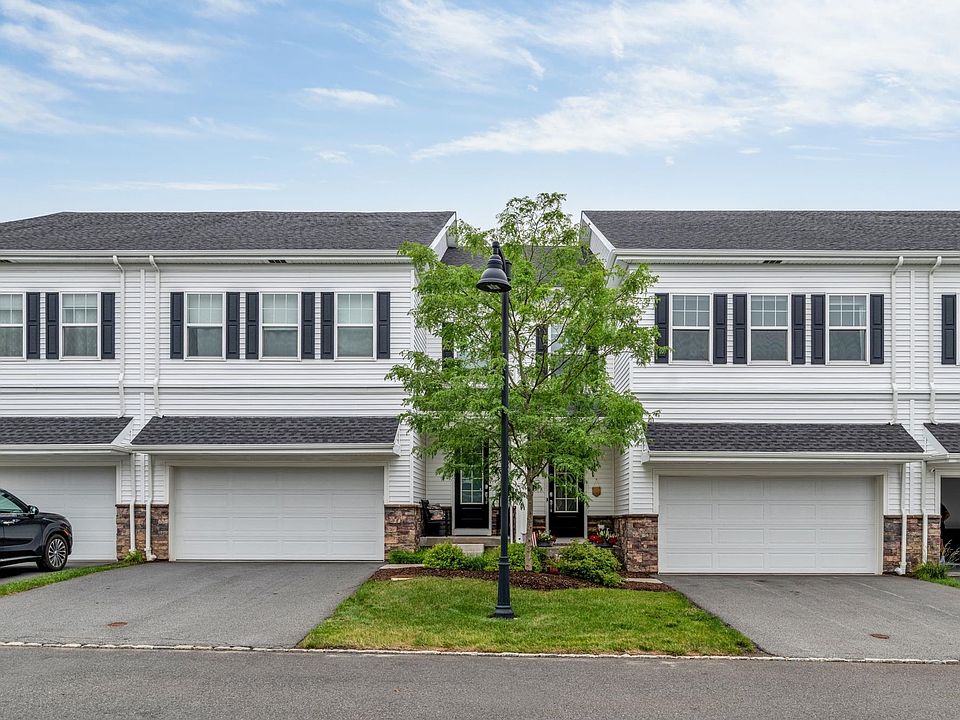 1st image of 62 Gerhard Pl