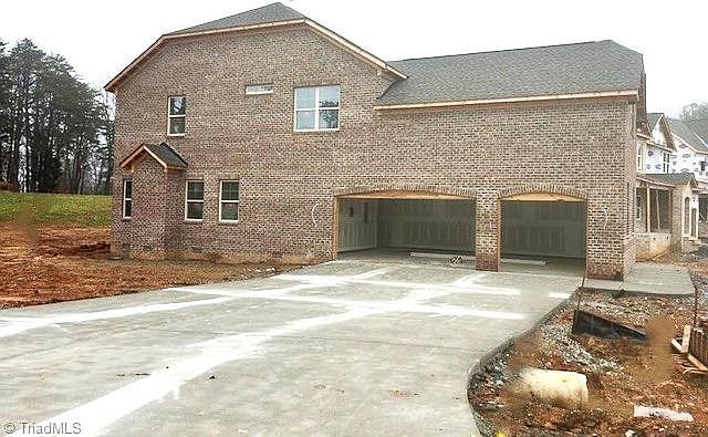 2nd image of 7016 Carriage Cove Dr