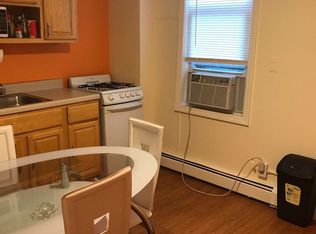 813 7th St #1, Union City, NJ 07087