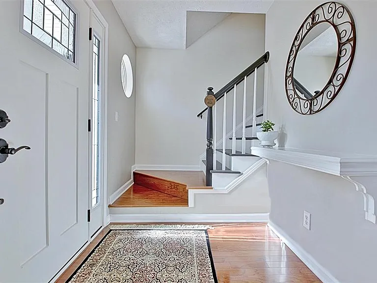 212 Brighton Path — Photo 5