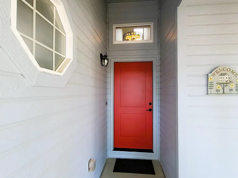 1210 Walnut Creek Ct — Photo 3