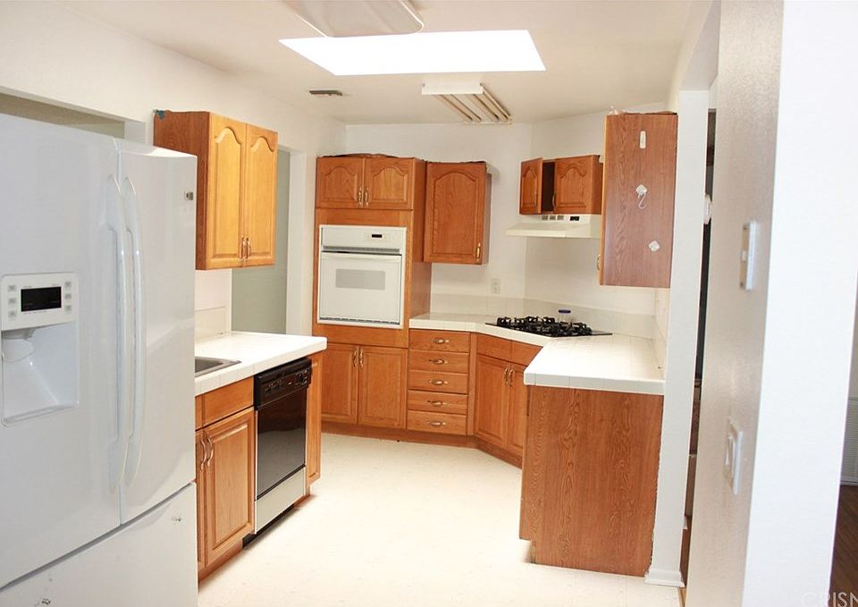 2nd image of 38355 17th St E