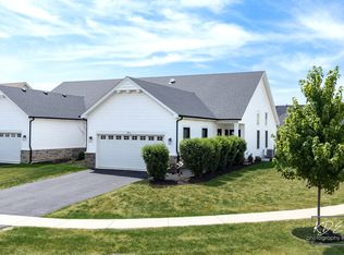 561 Sudbury Cir, Oswego, IL