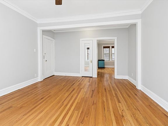 3rd image of 242 S Maple Ave APT 1E