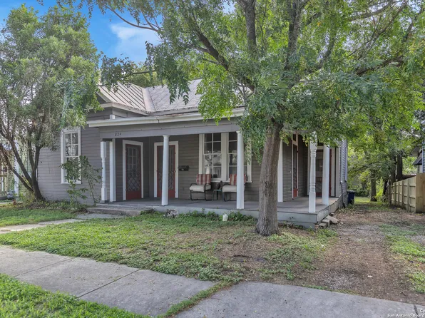 824 N PINE ST, San Antonio, TX 78202