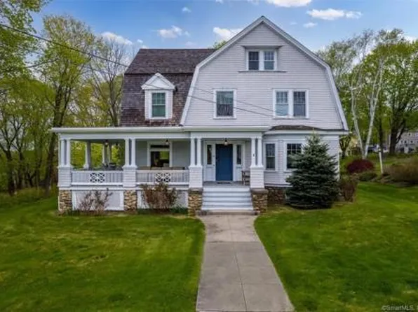 4 Reynolds Hill Rd, Mystic, CT 06355