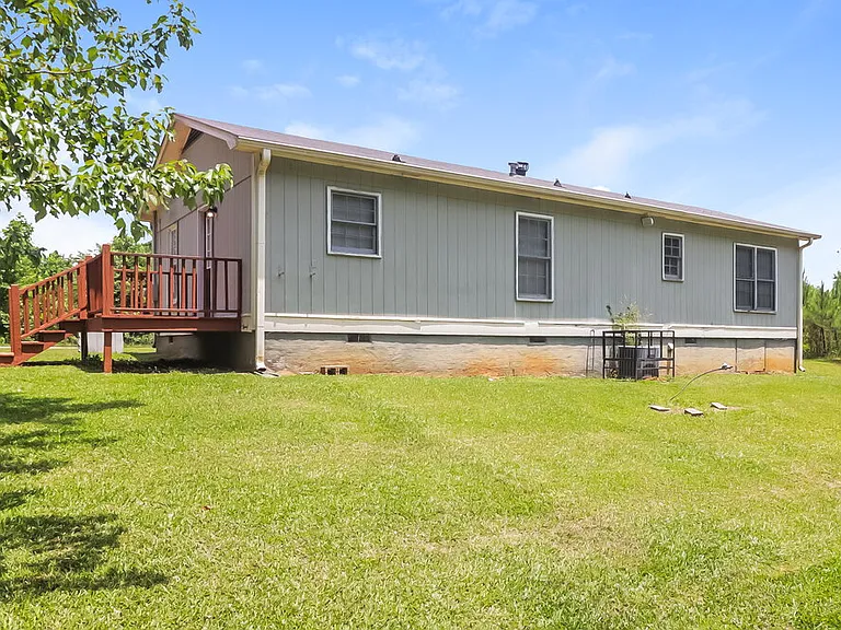 395 Wilson Rd — Photo 16