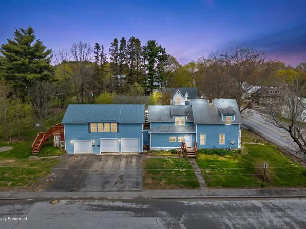 76 Lee Road, Lincoln, ME 04457