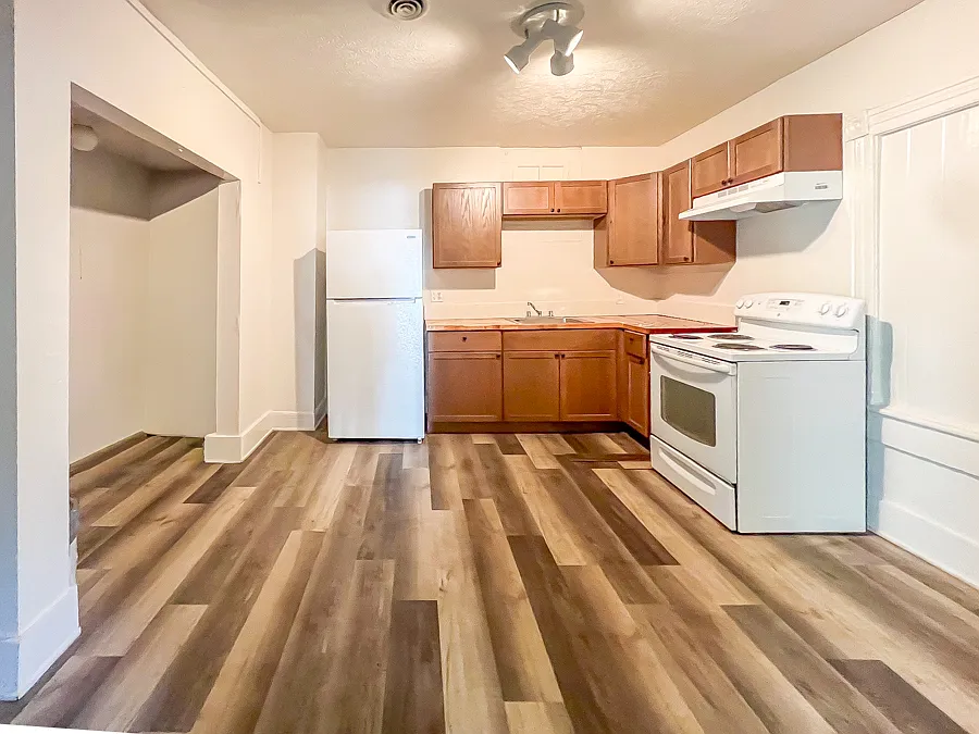 4 bed, 1440 sqft, $1,699 — Photo 3