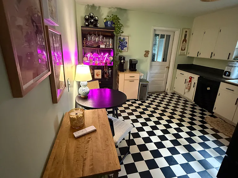3608 Live Oak St — Photo 6