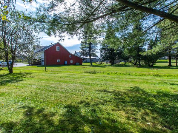 6694 VT Route 100, Troy, VT 05859