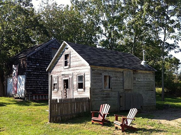Shed with Woodburning Stove