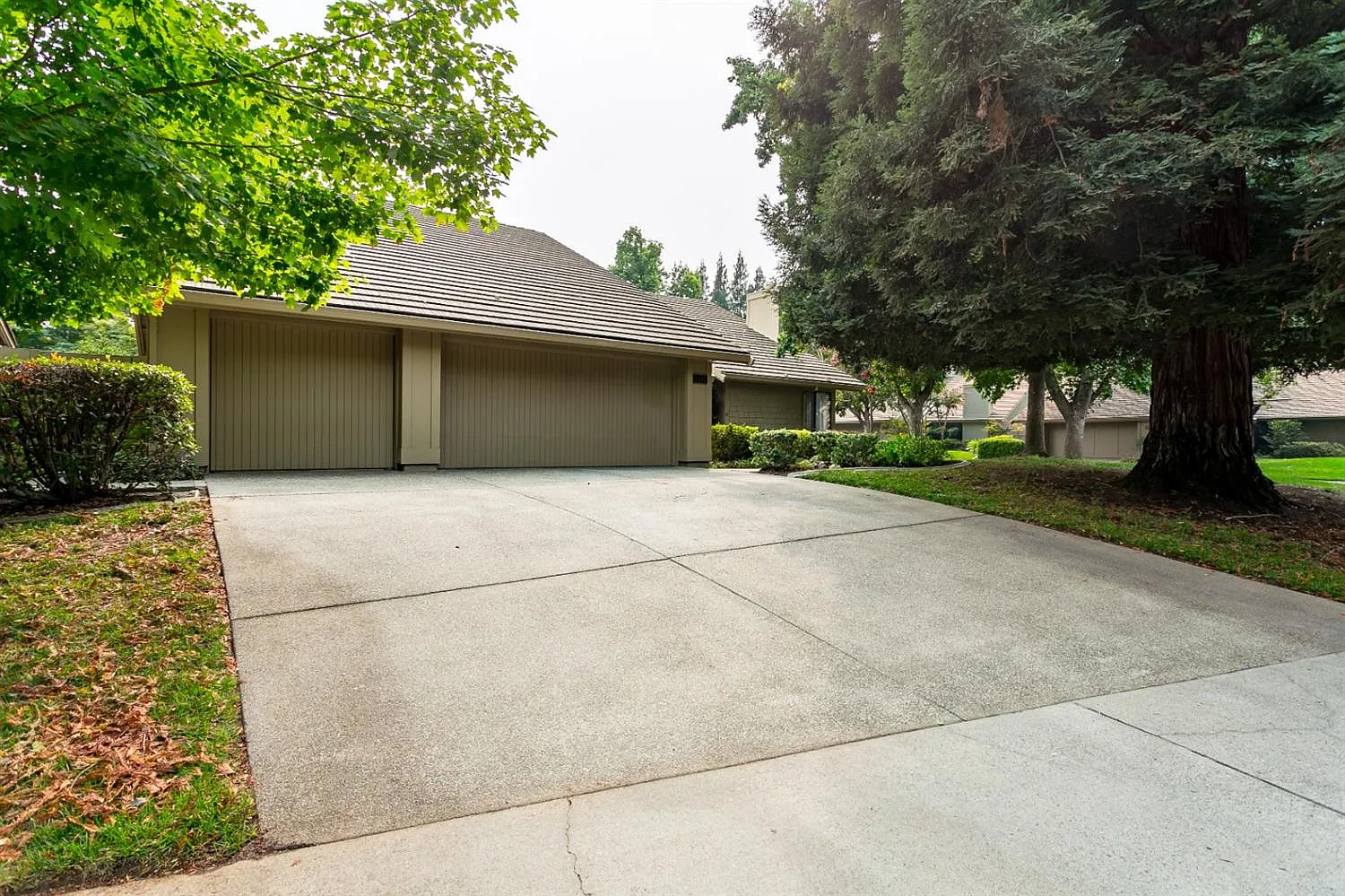 11330 Sutters Fort Way photo 1