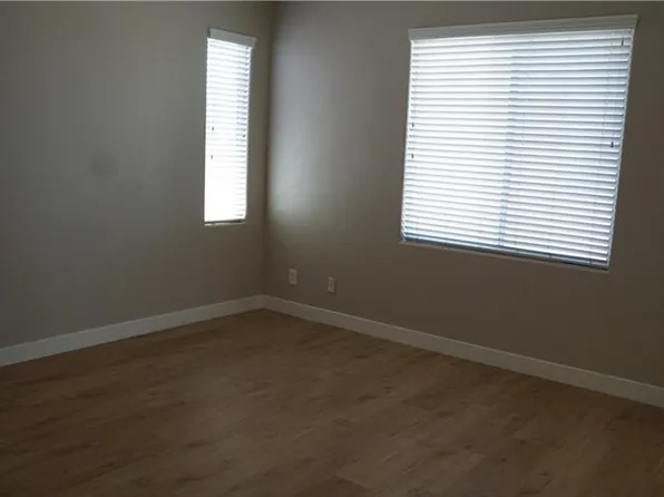 5156 Silent Valley Ave, Las Vegas, NV 89139