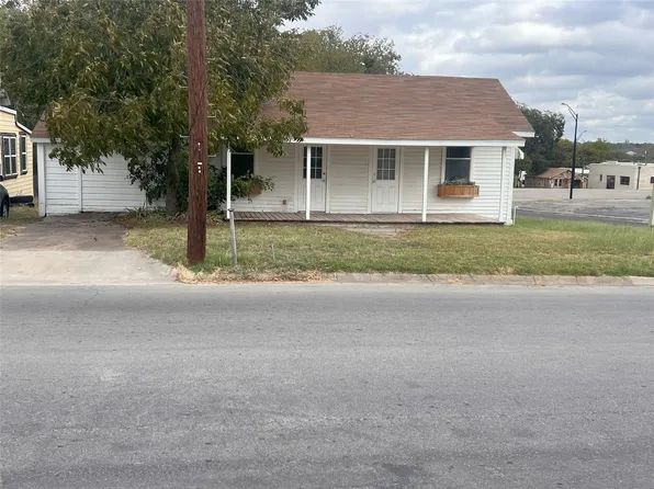 202 W Spring St, Weatherford, TX 76086