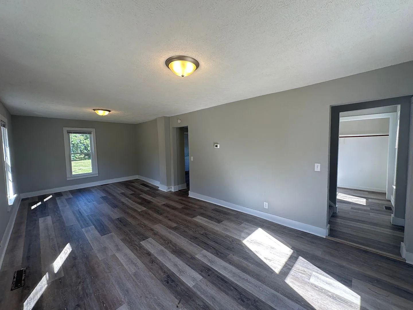 Spacious Freshly Updated Home Close to Downtown Beloit — Photo 3